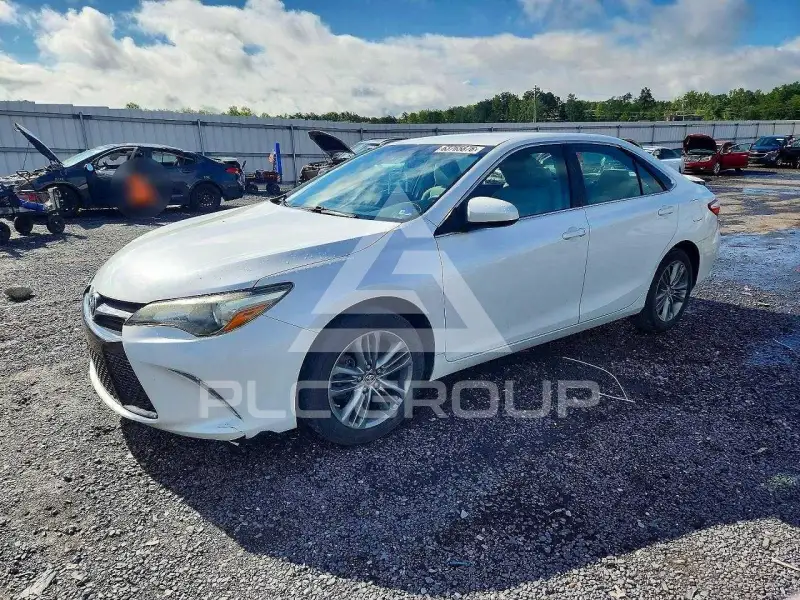2016 Toyota CAMRY photo