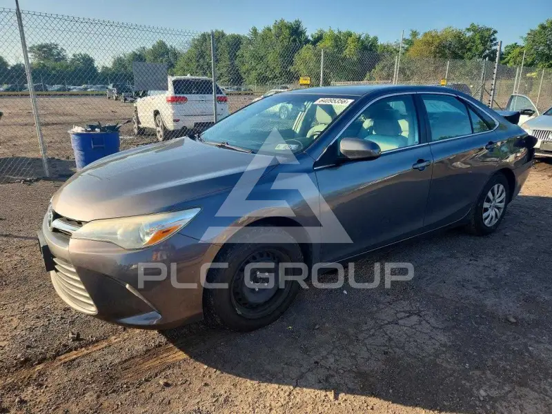 2016 Toyota CAMRY фото