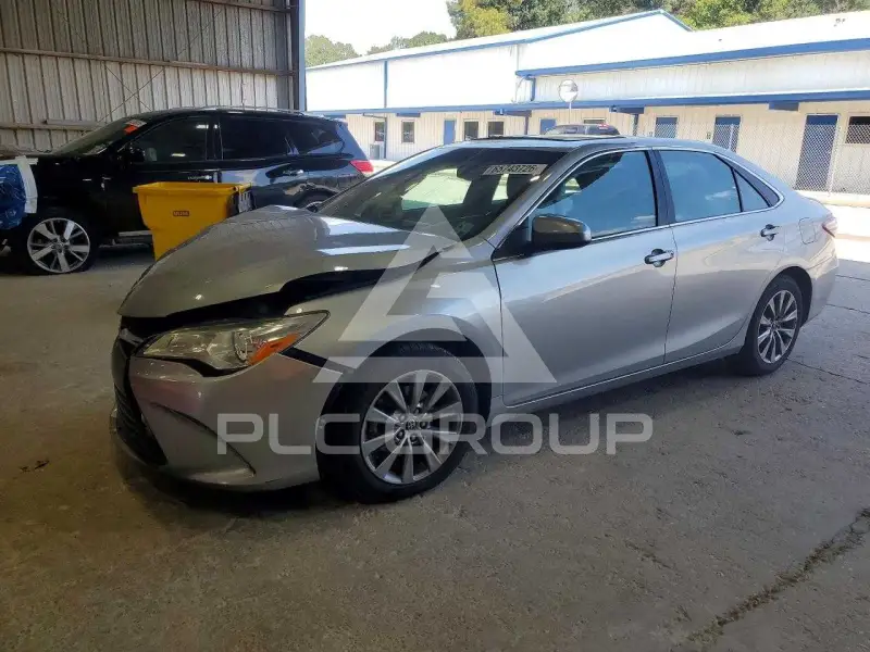 2016 Toyota CAMRY фото