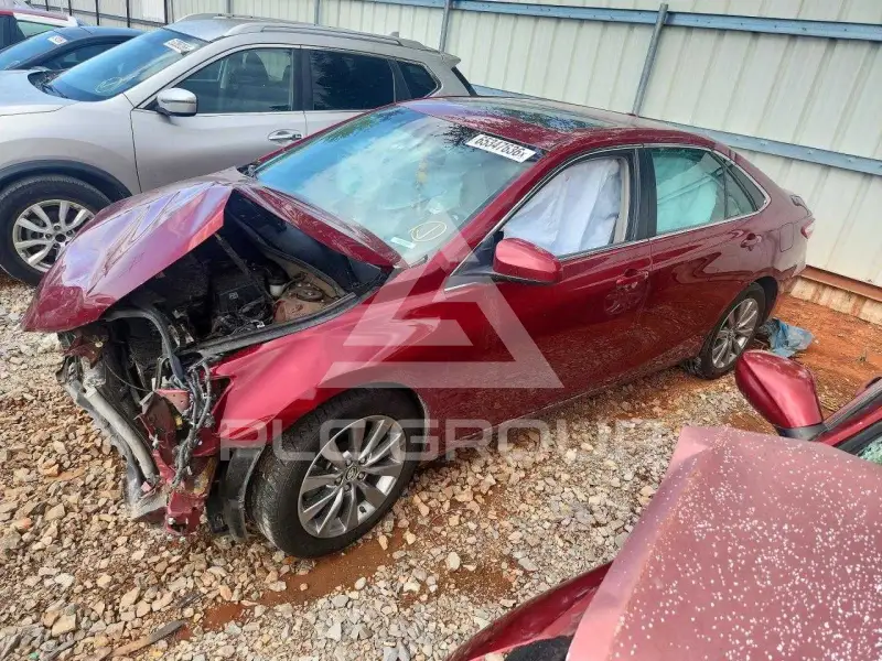 2016 Toyota CAMRY фото