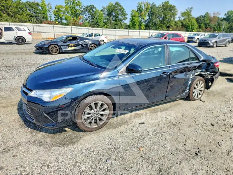 2016 Toyota CAMRY photo