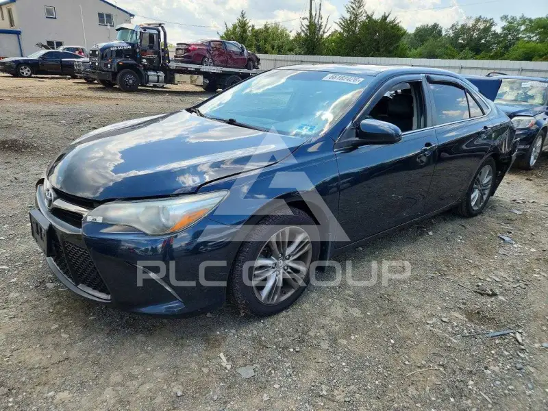 2016 Toyota CAMRY фото