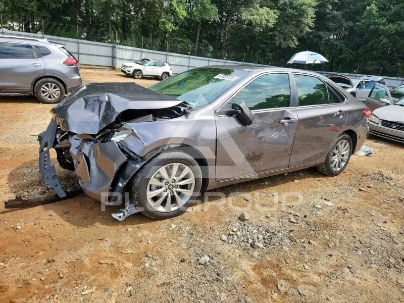 2016 Toyota CAMRY фото