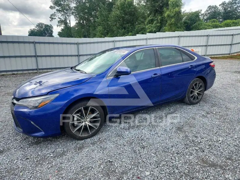 2016 Toyota CAMRY photo