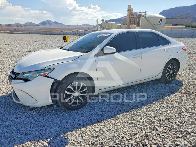 2016 Toyota CAMRY фото