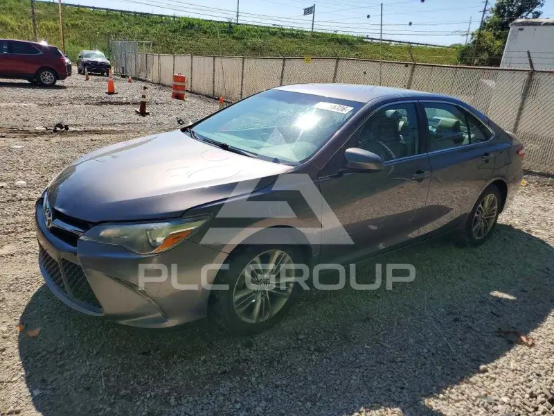 2016 Toyota CAMRY фото