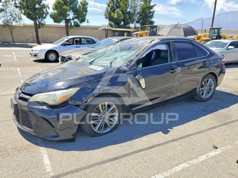 2016 Toyota CAMRY photo