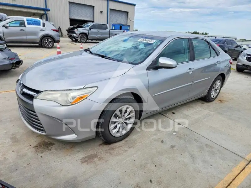 2016 Toyota CAMRY photo