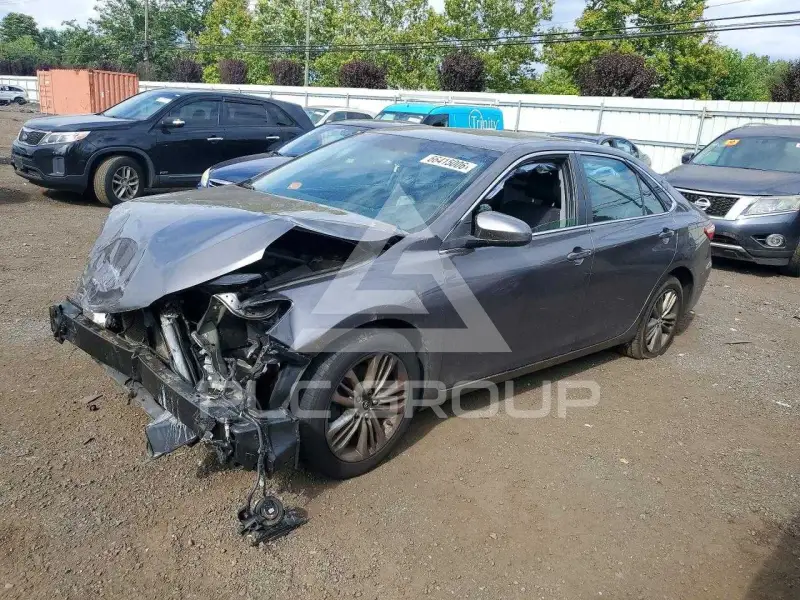 2016 Toyota CAMRY фото