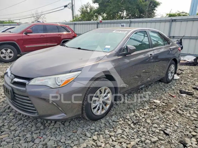 2016 Toyota CAMRY фото