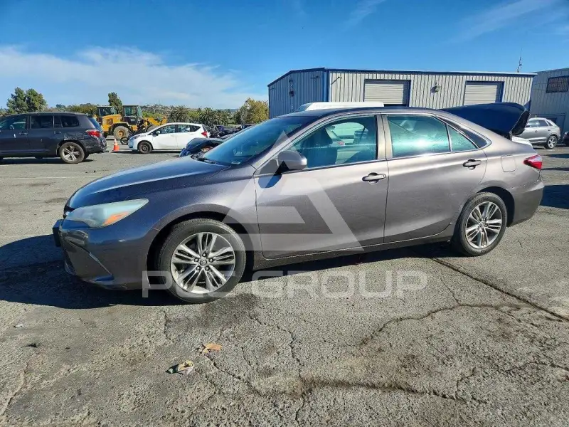 2016 Toyota CAMRY photo