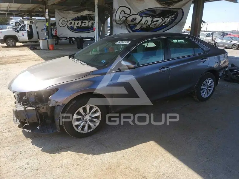 2016 Toyota CAMRY фото