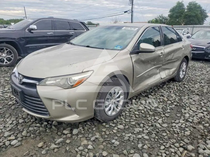 2016 Toyota CAMRY photo