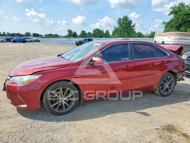 2016 Toyota CAMRY photo