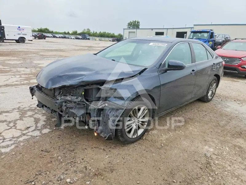 2016 Toyota CAMRY фото