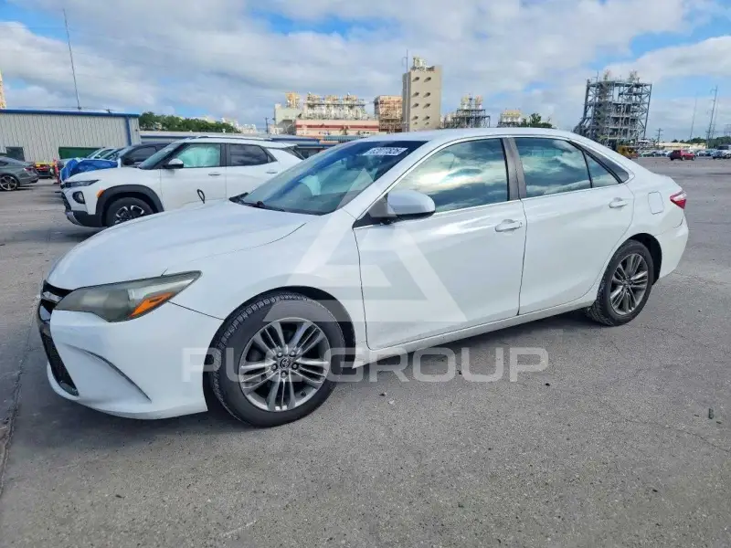 2016 Toyota CAMRY фото