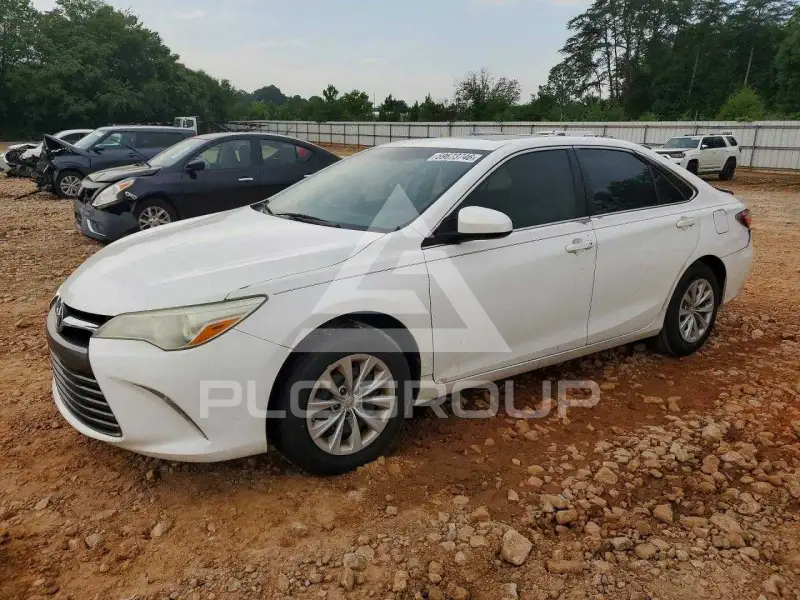2016 Toyota CAMRY фото