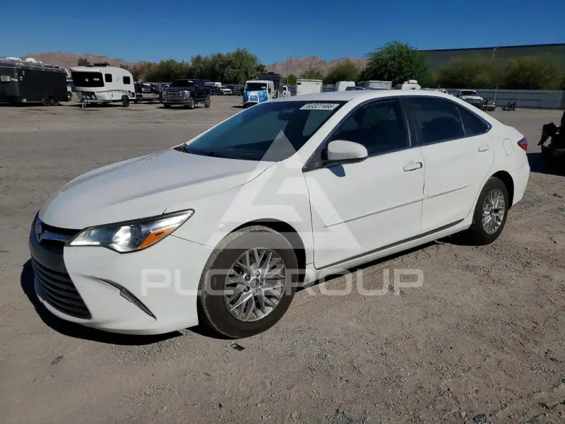 2016 Toyota CAMRY фото