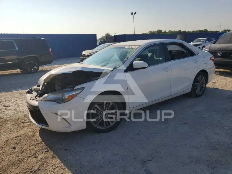 2016 Toyota CAMRY фото