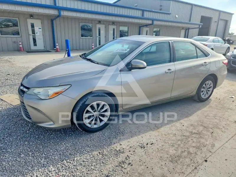 2016 Toyota CAMRY photo
