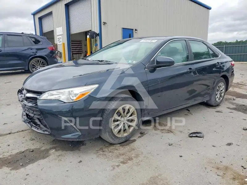 2016 Toyota CAMRY photo