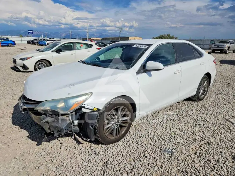 2016 Toyota CAMRY photo