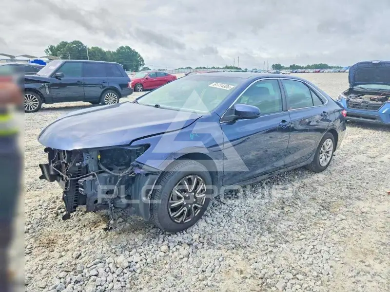 2016 Toyota CAMRY photo