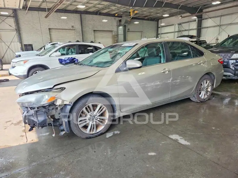 2016 Toyota CAMRY фото