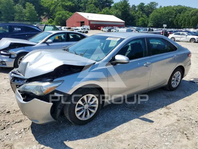 2016 Toyota CAMRY photo
