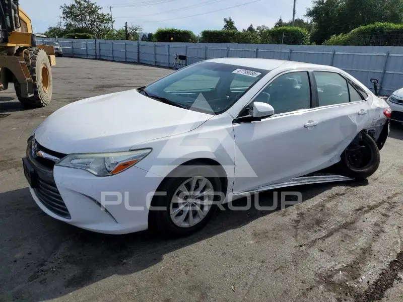 2016 Toyota CAMRY фото