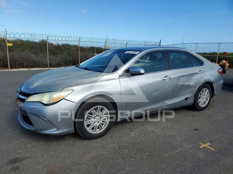 2016 Toyota CAMRY photo