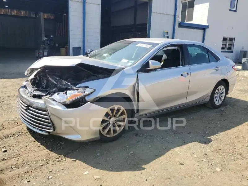 2016 Toyota CAMRY photo