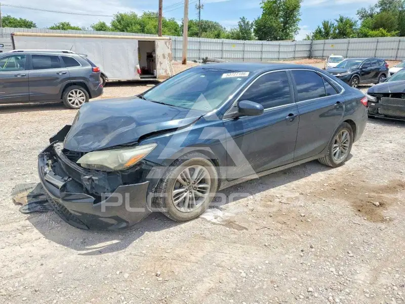 2016 Toyota CAMRY фото