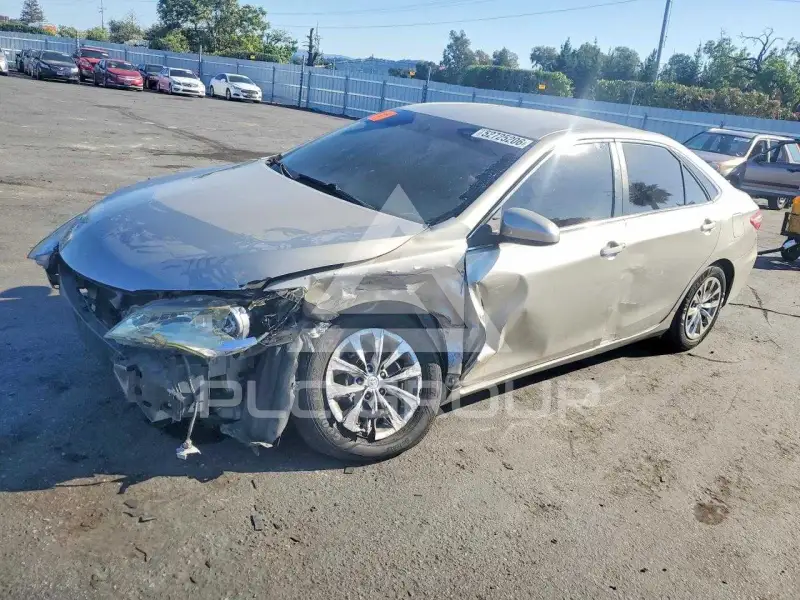 2016 Toyota CAMRY фото