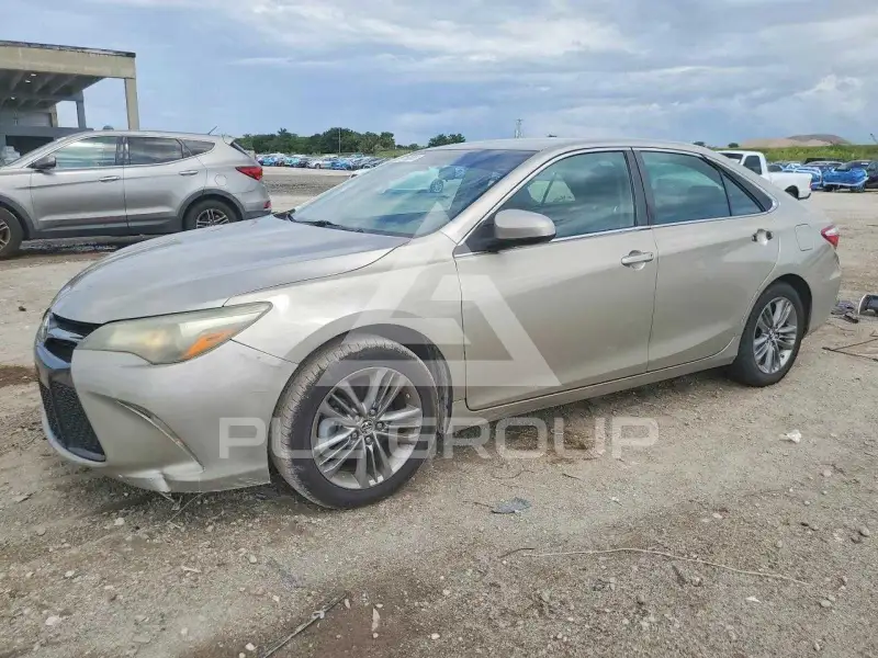2016 Toyota CAMRY фото