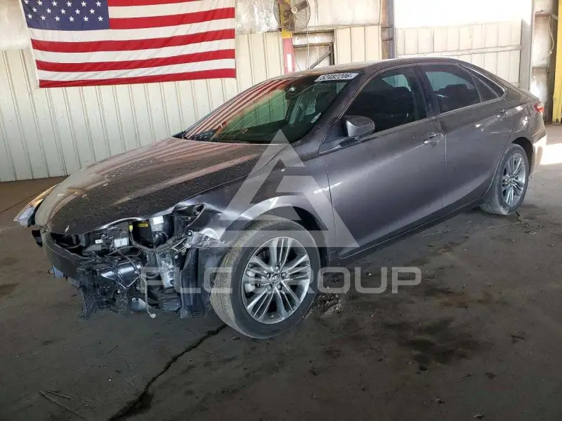 2016 Toyota CAMRY фото