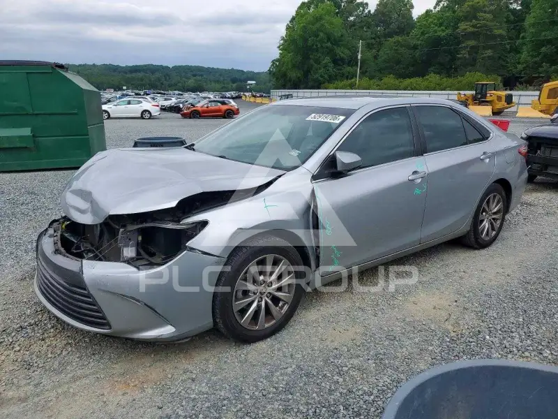 2016 Toyota CAMRY фото