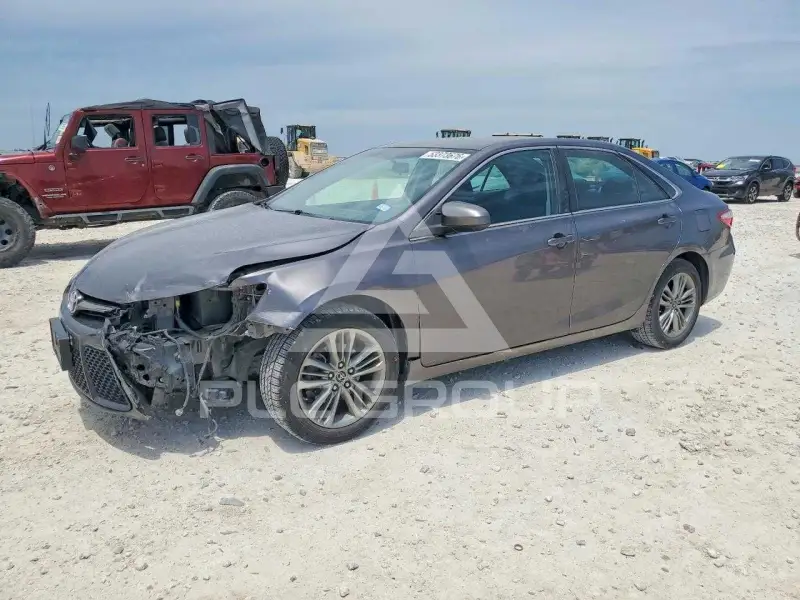 2016 Toyota CAMRY photo