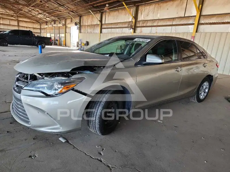 2016 Toyota CAMRY фото