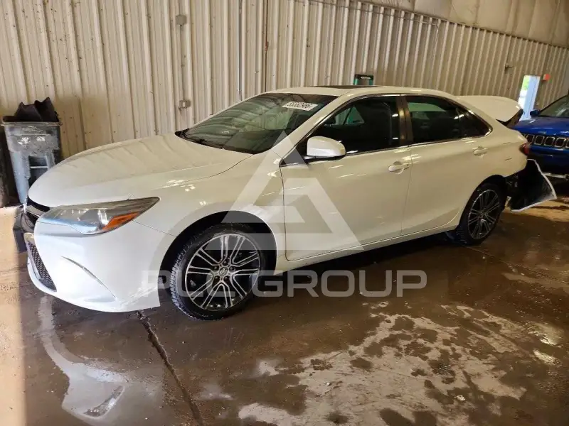 2016 Toyota CAMRY фото
