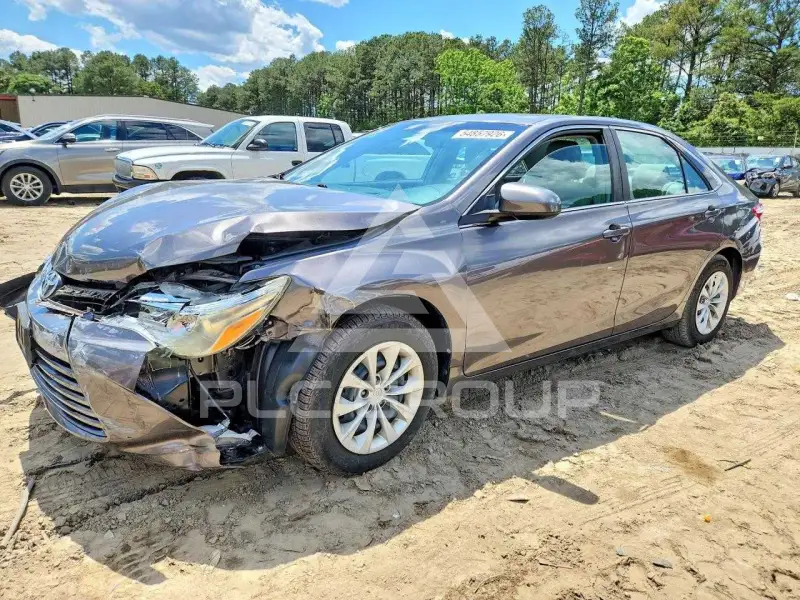 2016 Toyota CAMRY фото