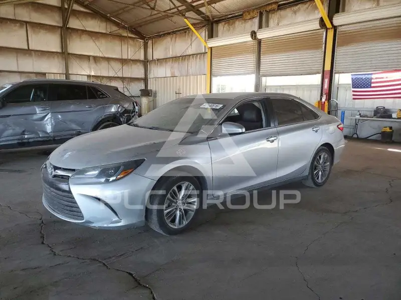 2016 Toyota CAMRY фото