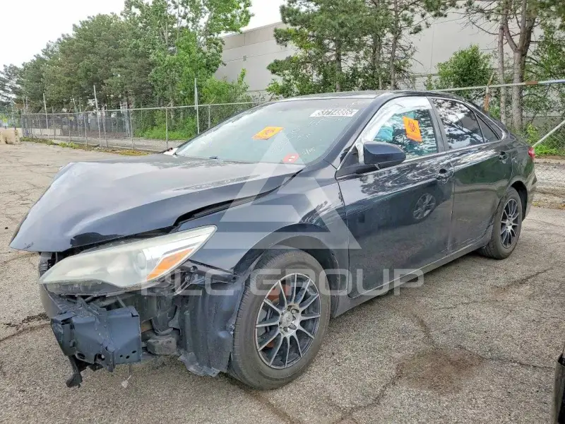 2016 Toyota CAMRY фото