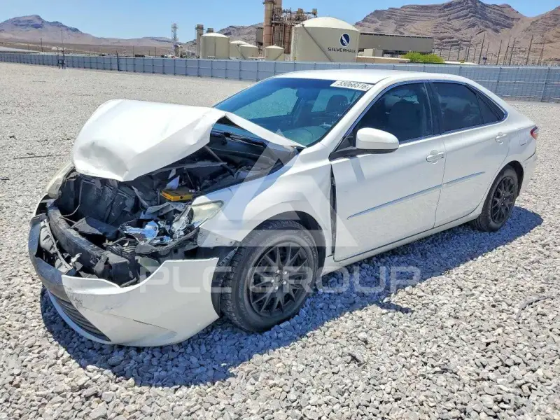 2016 Toyota CAMRY фото