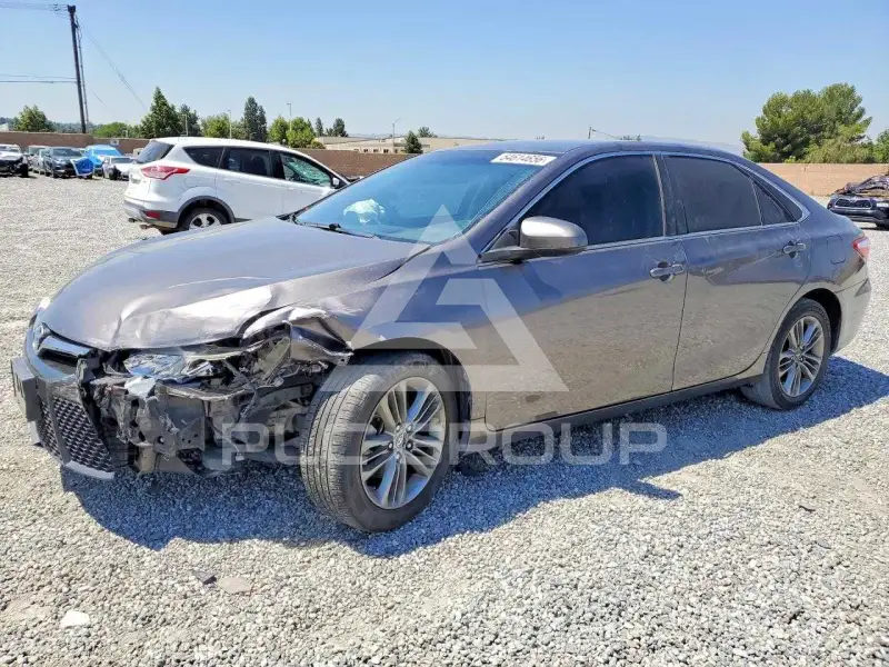 2016 Toyota CAMRY фото