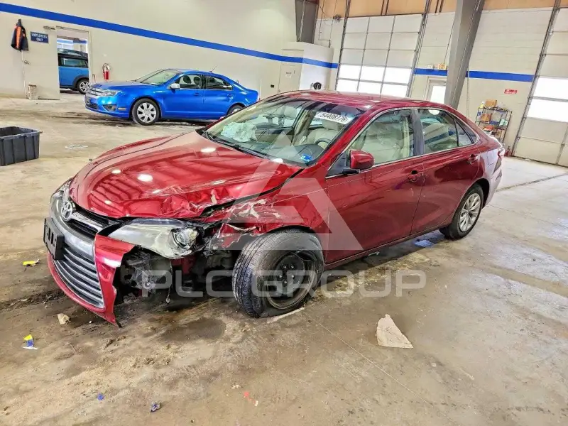 2016 Toyota CAMRY фото
