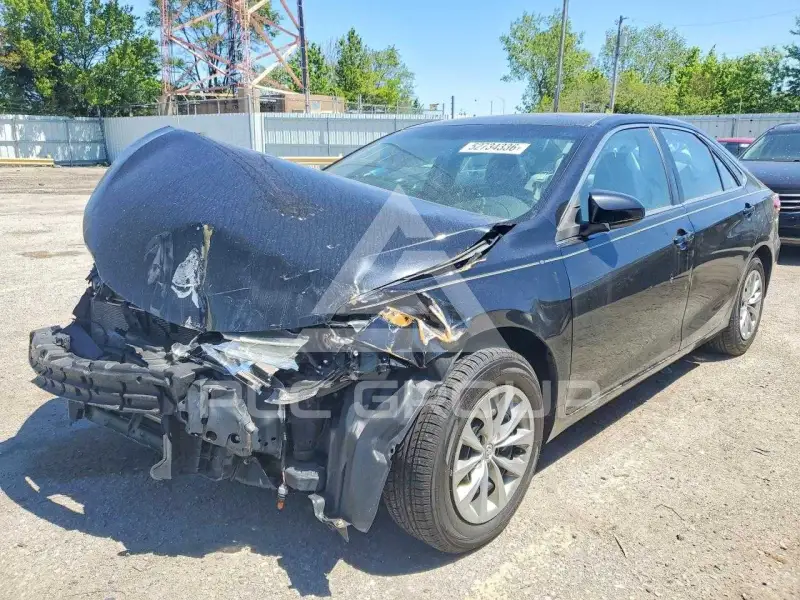 2016 Toyota CAMRY фото