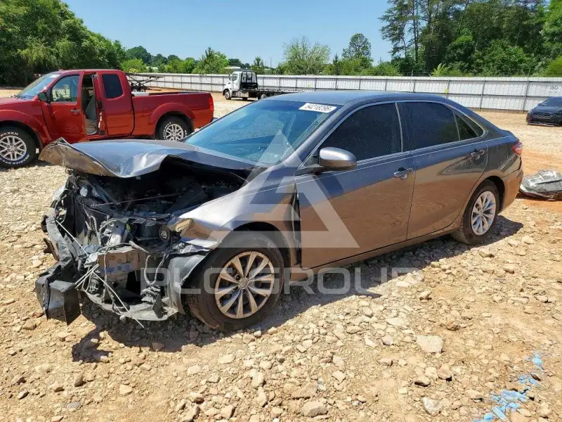 2016 Toyota CAMRY фото
