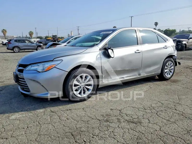 2016 Toyota CAMRY фото