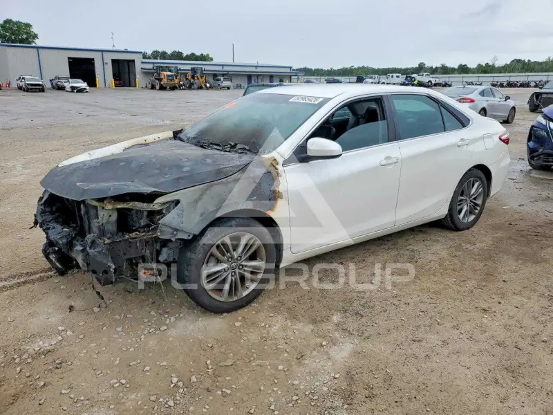 2016 Toyota CAMRY фото